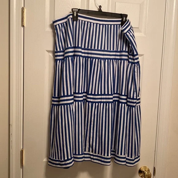 Brand New Cato Pull On Skirt… size 22/24W - Picture 2 of 4